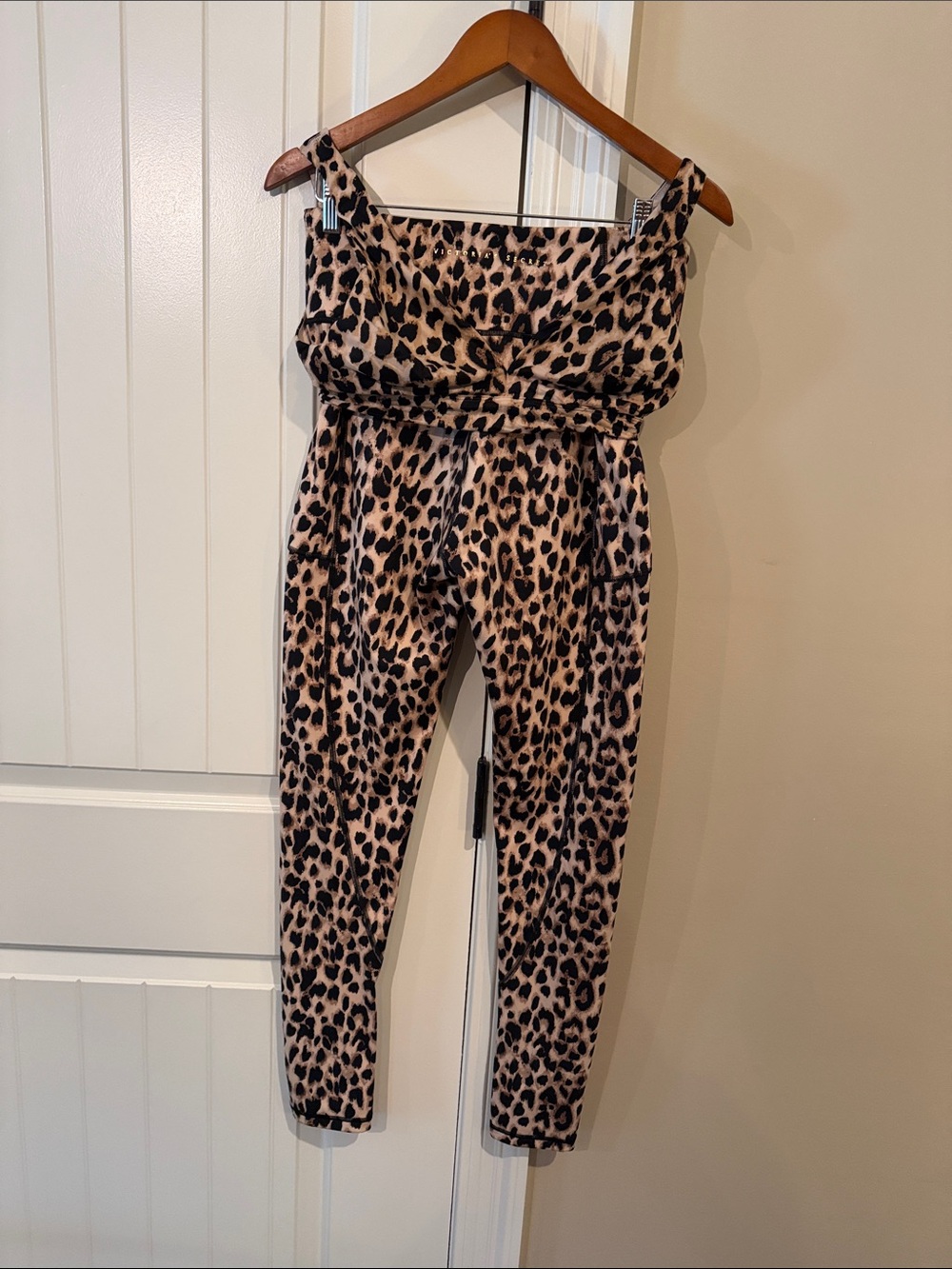 Leopard Print Victoria Secret Leggings Set- Beige/Black